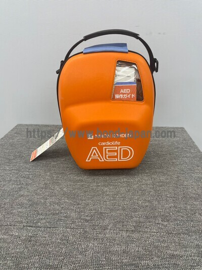 AED | 日本光電工業株式会社 | AED-3100の写真