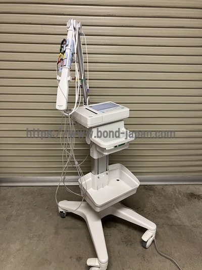 多機能心電計 | フクダ電子株式会社 | FCP-8300の写真