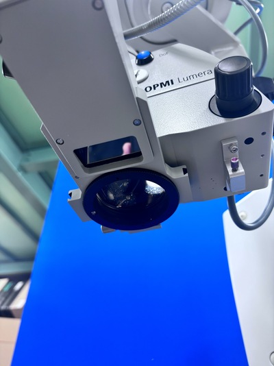 Ophthalmic Microscope&nbsp;|&nbsp;Carl Zeiss&nbsp;|&nbsp;OPMI LUMERA S7