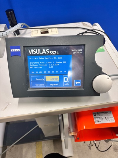532 Green laser with a Slitlamp&nbsp;|&nbsp;Carl Zeiss&nbsp;|&nbsp;VISULAS 532S