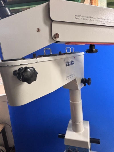 Surgical Microscope&nbsp;|&nbsp;Carl Zeiss&nbsp;|&nbsp;Universal S3