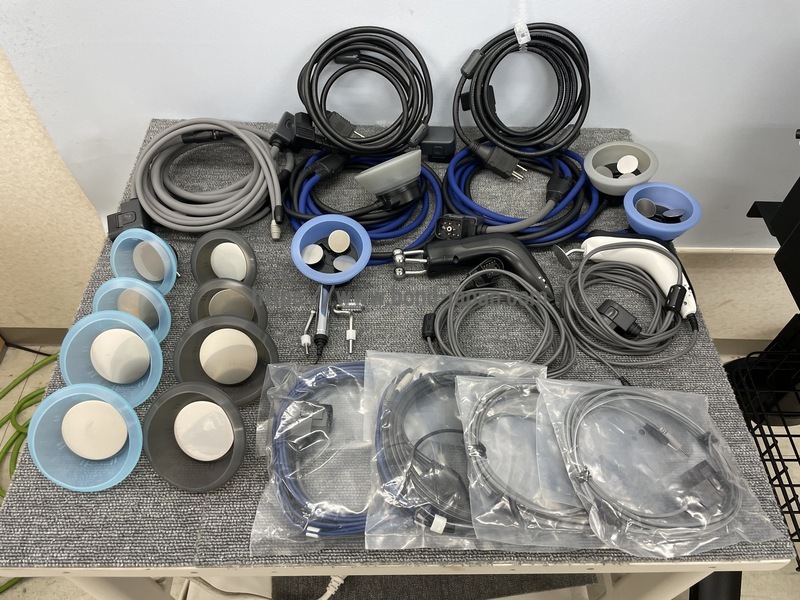 送料込　★伊藤超短波 総合電流刺激装置電極ホース （青） イトー ES-5000 | 電気刺激装置 | 伊藤超短波 医療関係者向けサイト